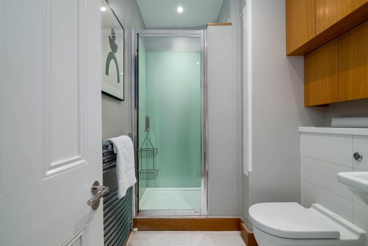 5 Doughty Street Apartment London Exterior photo