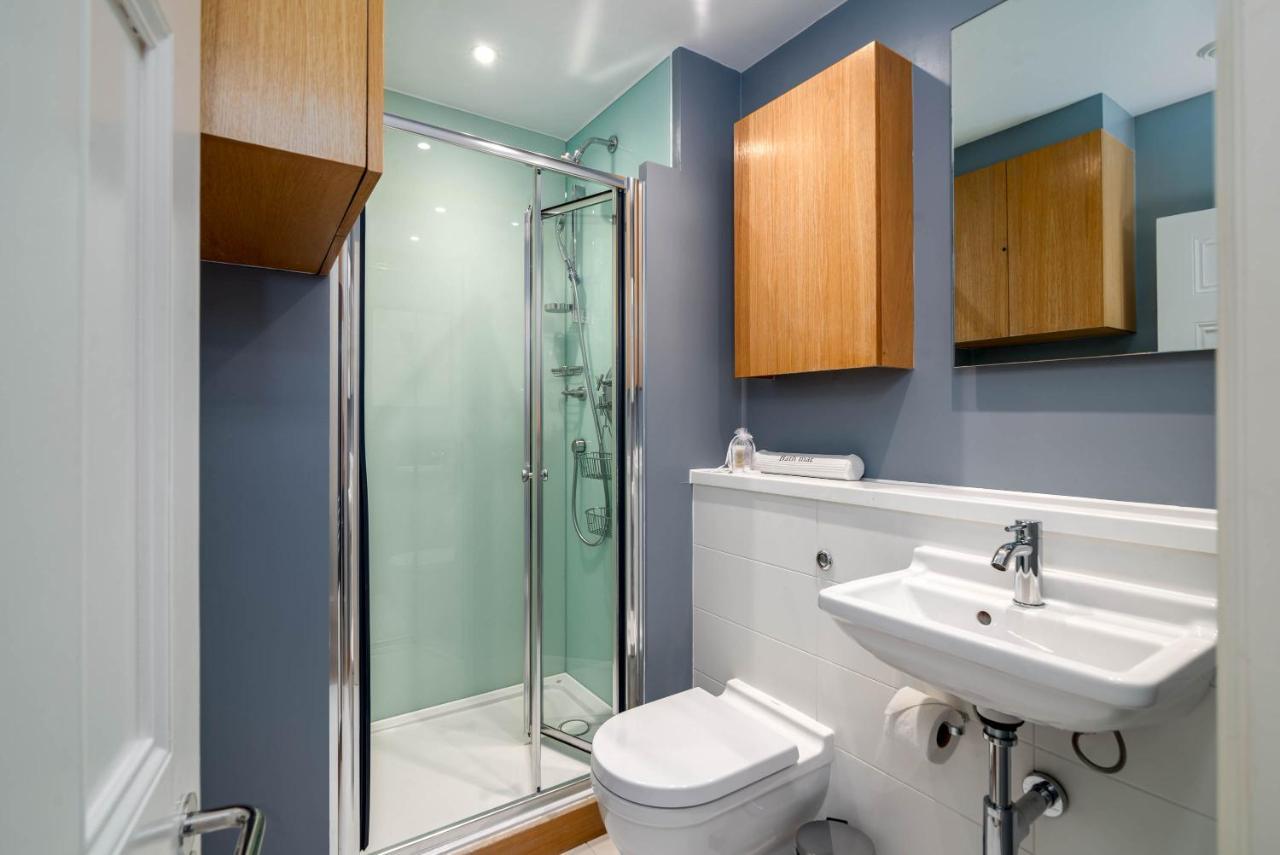 5 Doughty Street Apartment London Exterior photo