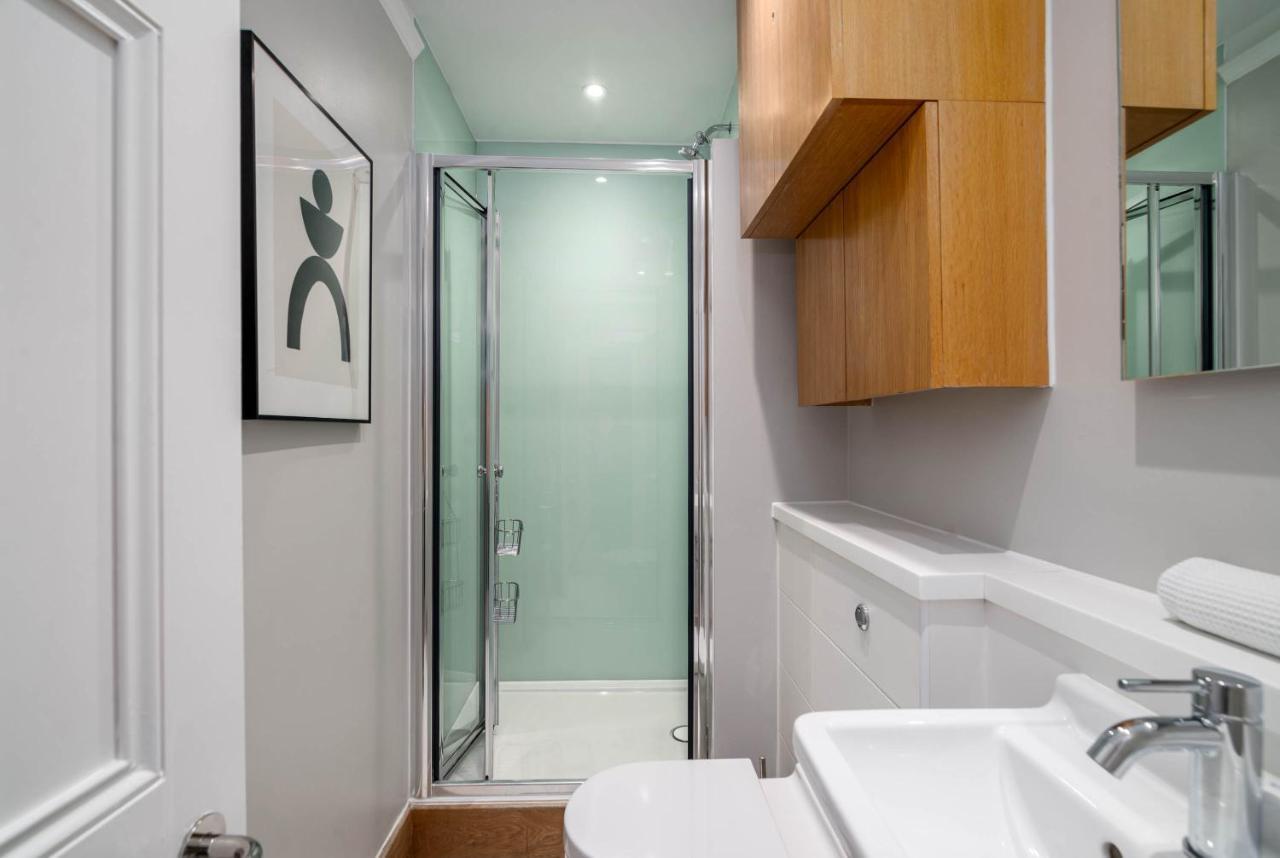 5 Doughty Street Apartment London Exterior photo